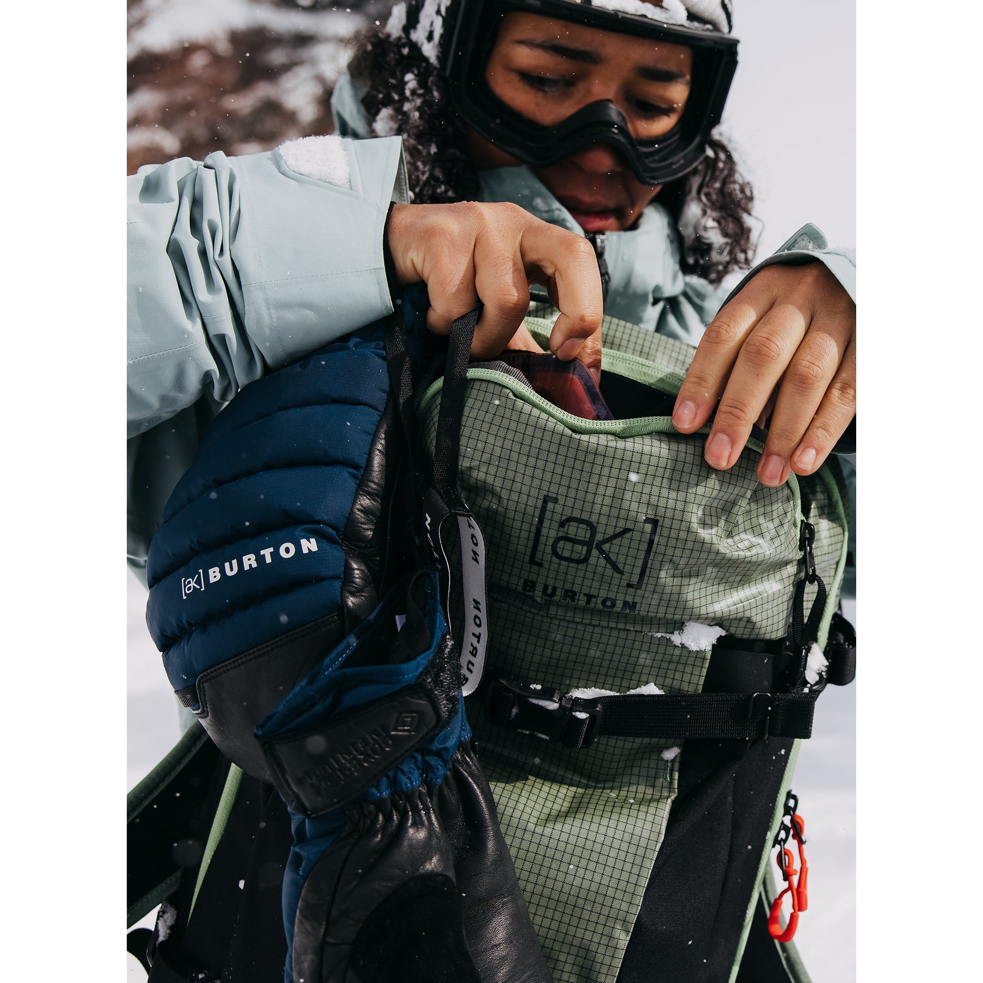 Burton [ak] Dispatcher 35 Backpacks | Absolute-Snow
