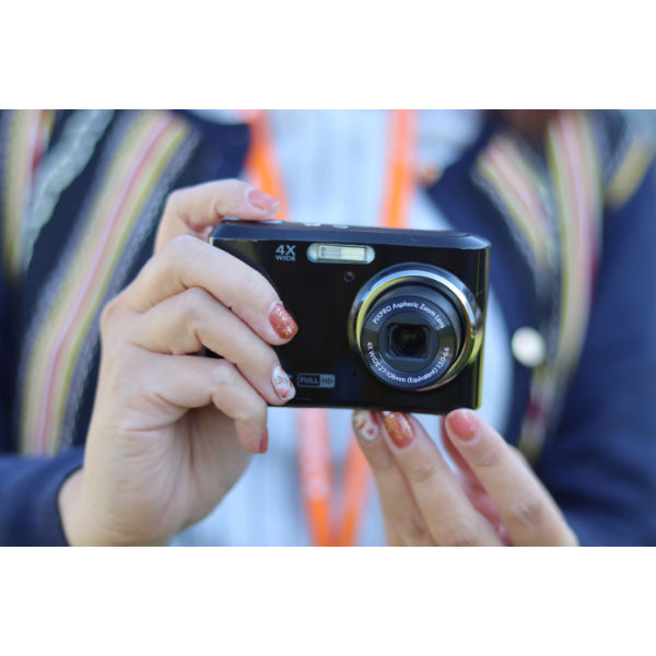 KODAK コンパクトデジタルカメラ 乾電池式 FZ45BK 1台 - アスクル