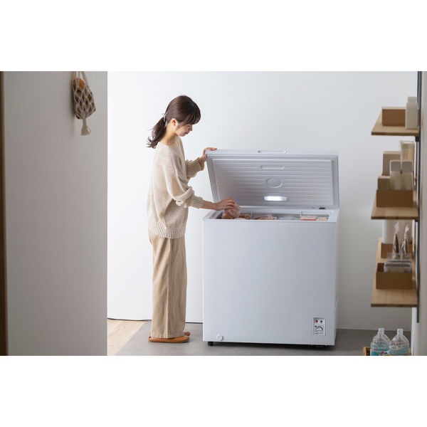 アイリスオーヤマ 上開き式冷凍庫 199LICSD-20B-W ICSD-20B-W 1台