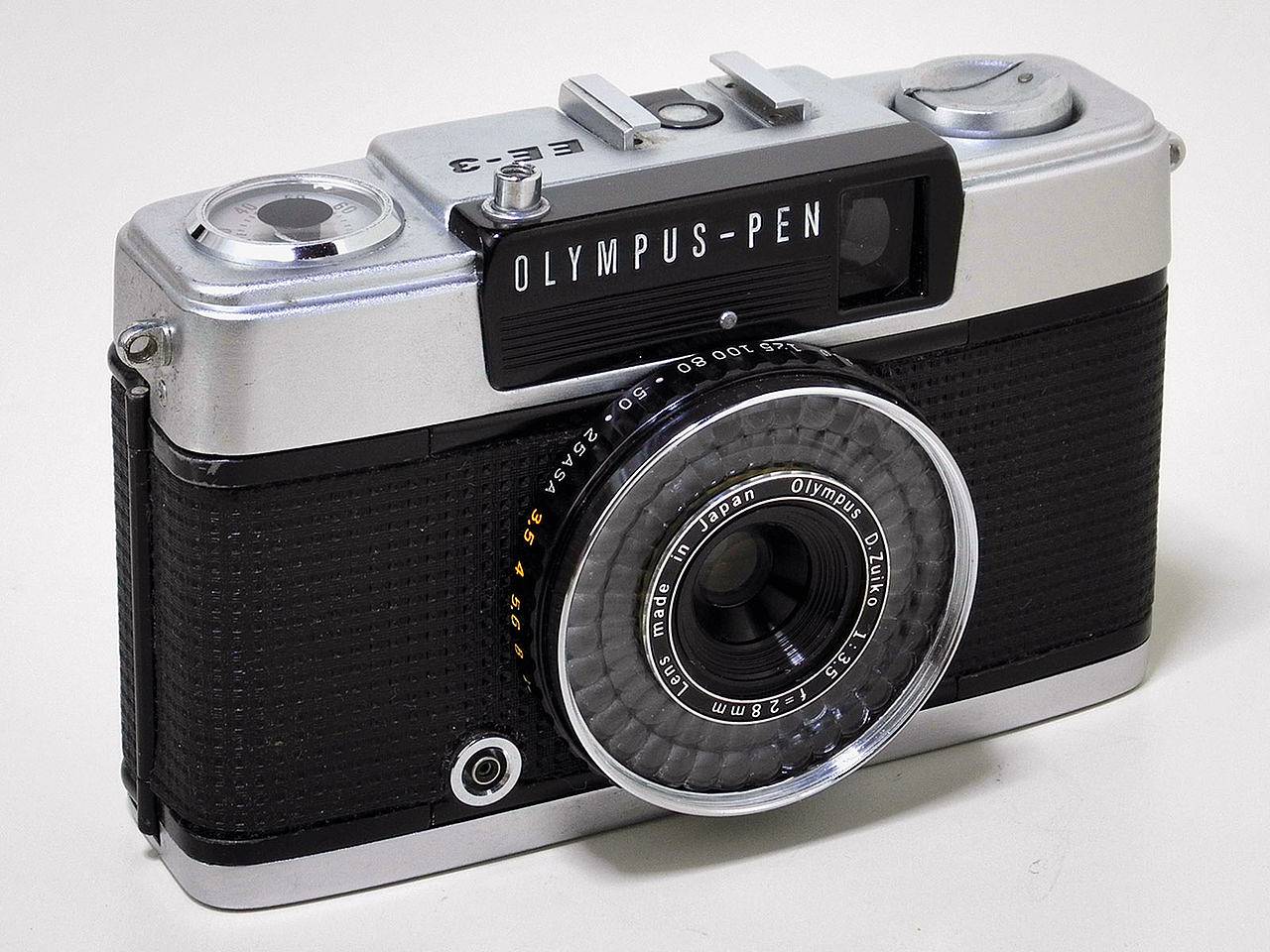 Olympus Pen EE-3: The Pen-o-tastic Half-Frame Camera · Lomography