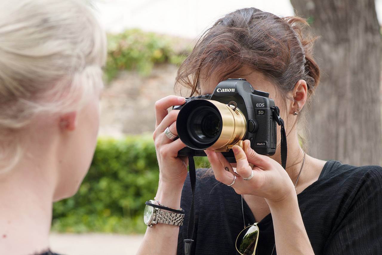 New Petzval 58 ボケコントロール 真鍮ブラック Canon EFマウント