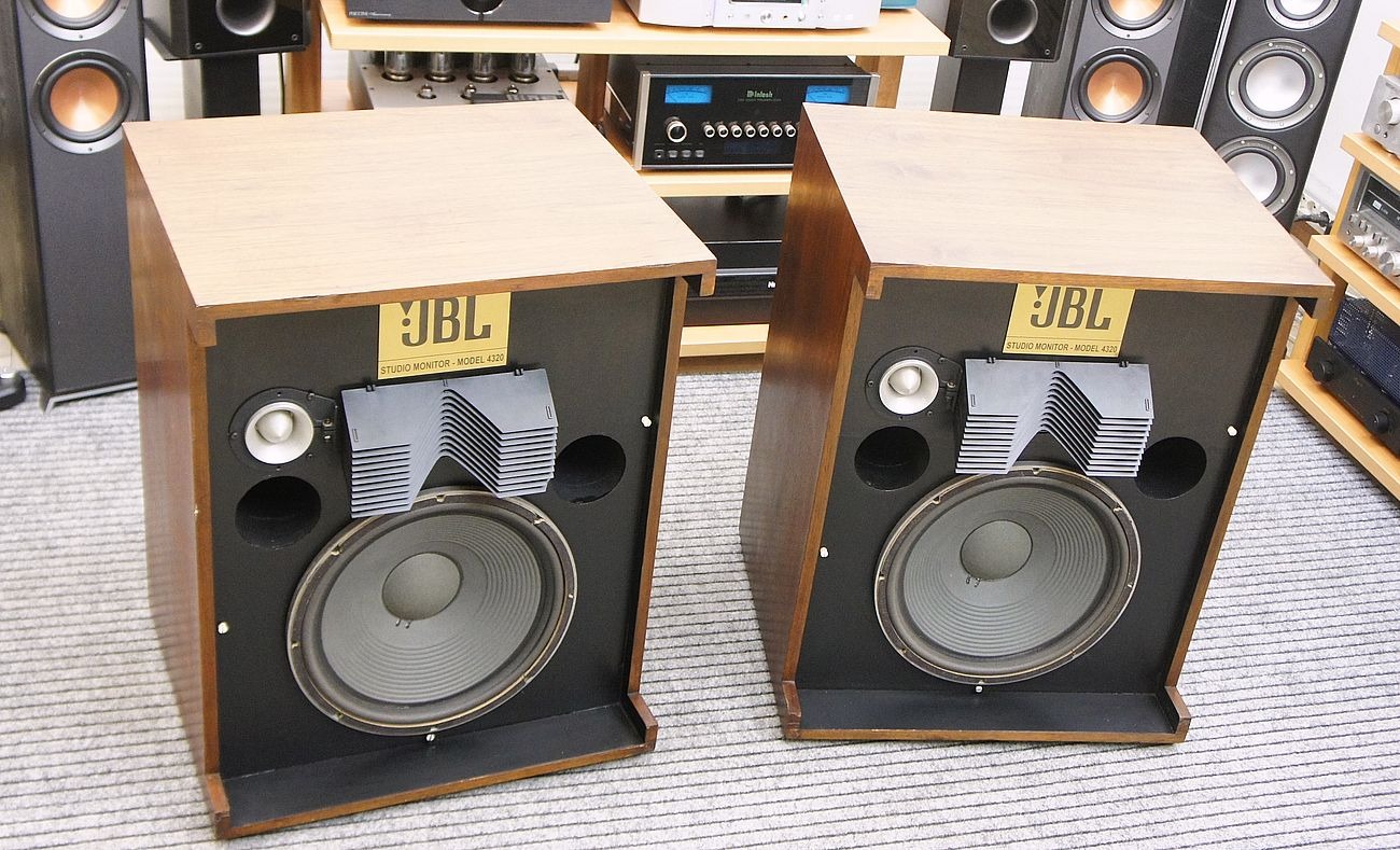 JBL 4320 Studio Monitor - Audiocostruzioni | Vendita Online Hi-Fi