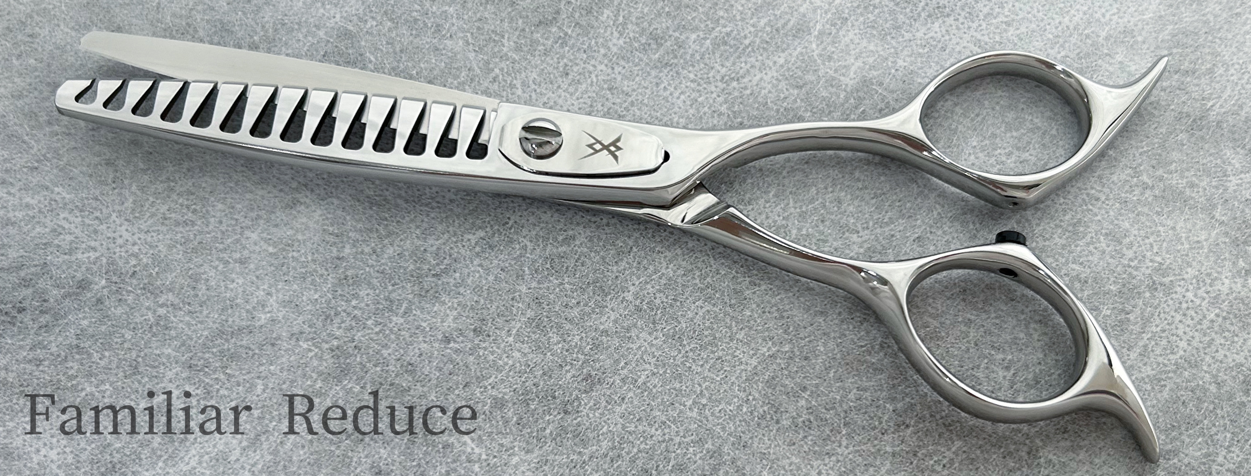 パワー有☀抜け感の良い理美容師プロ用セニングシザー✨️トリマー