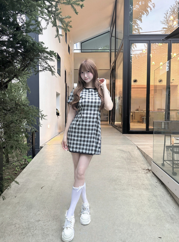 チェック柄バックオープンリボンミニワンピース[ask130] | レディース