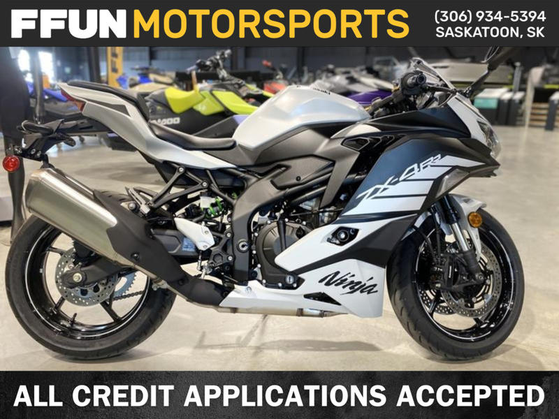 2025 Kawasaki Ninja ZX-4RR | FFUN Motorsports Saskatoon