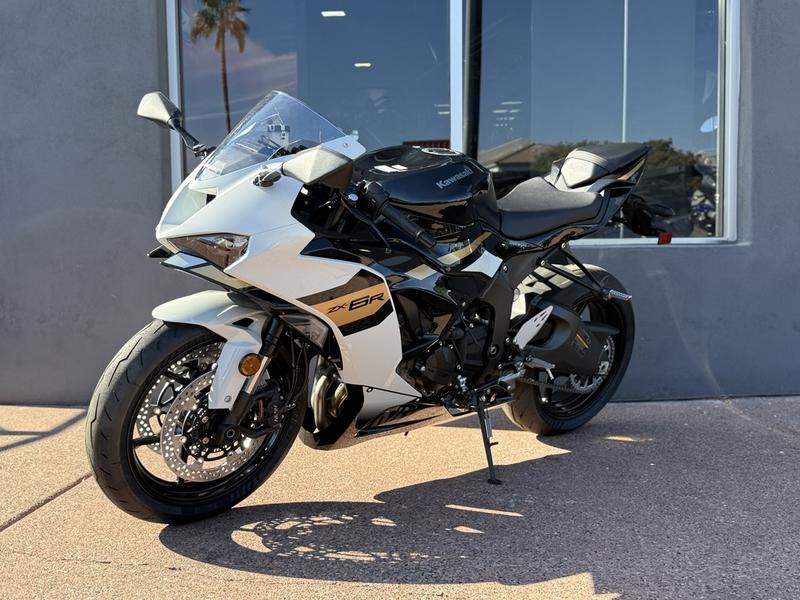 2026 Kawasaki Ninja® ZX™-6R | RideNow Phoenix
