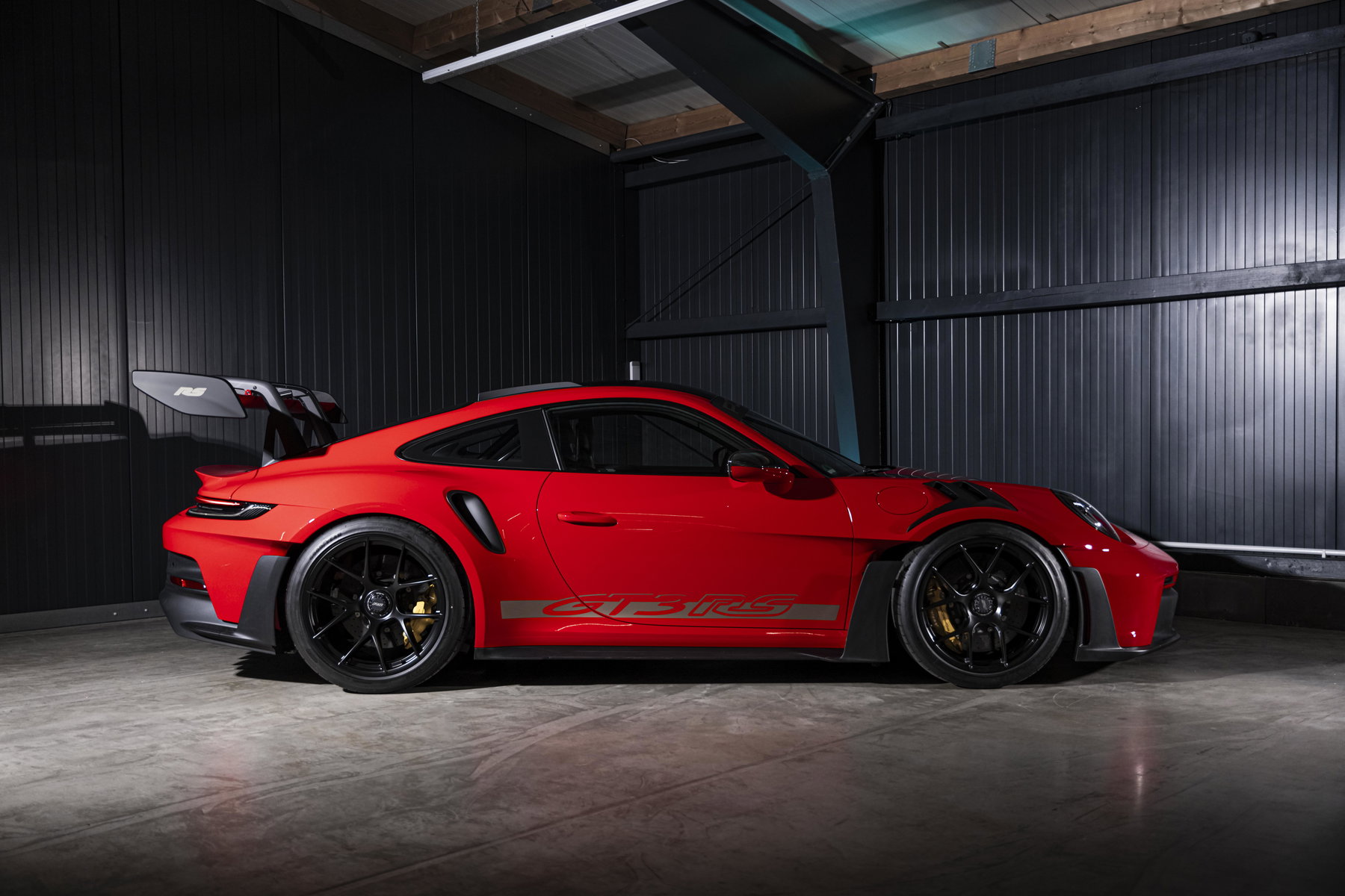 Porsche 992 GT3 RS 2024 - elferspot.com - Marketplace for Porsche