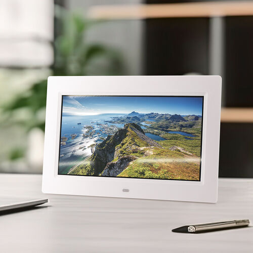 デジタルフォトフレーム（10.1インチ・1024×600画素・SD/USB・写真