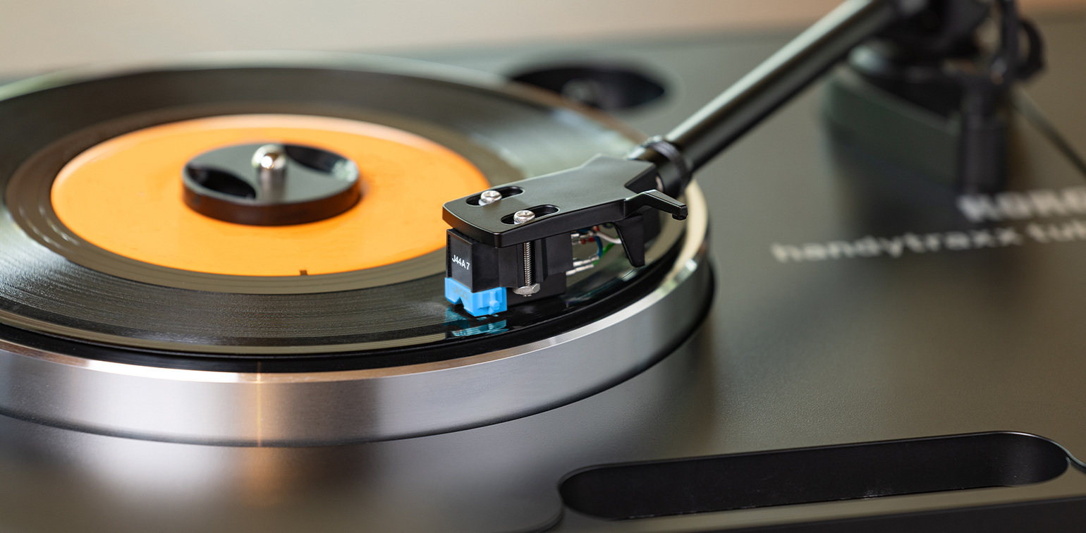 handytraxx tube - PORTABLE RECORD PLAYER | KORG (USA)