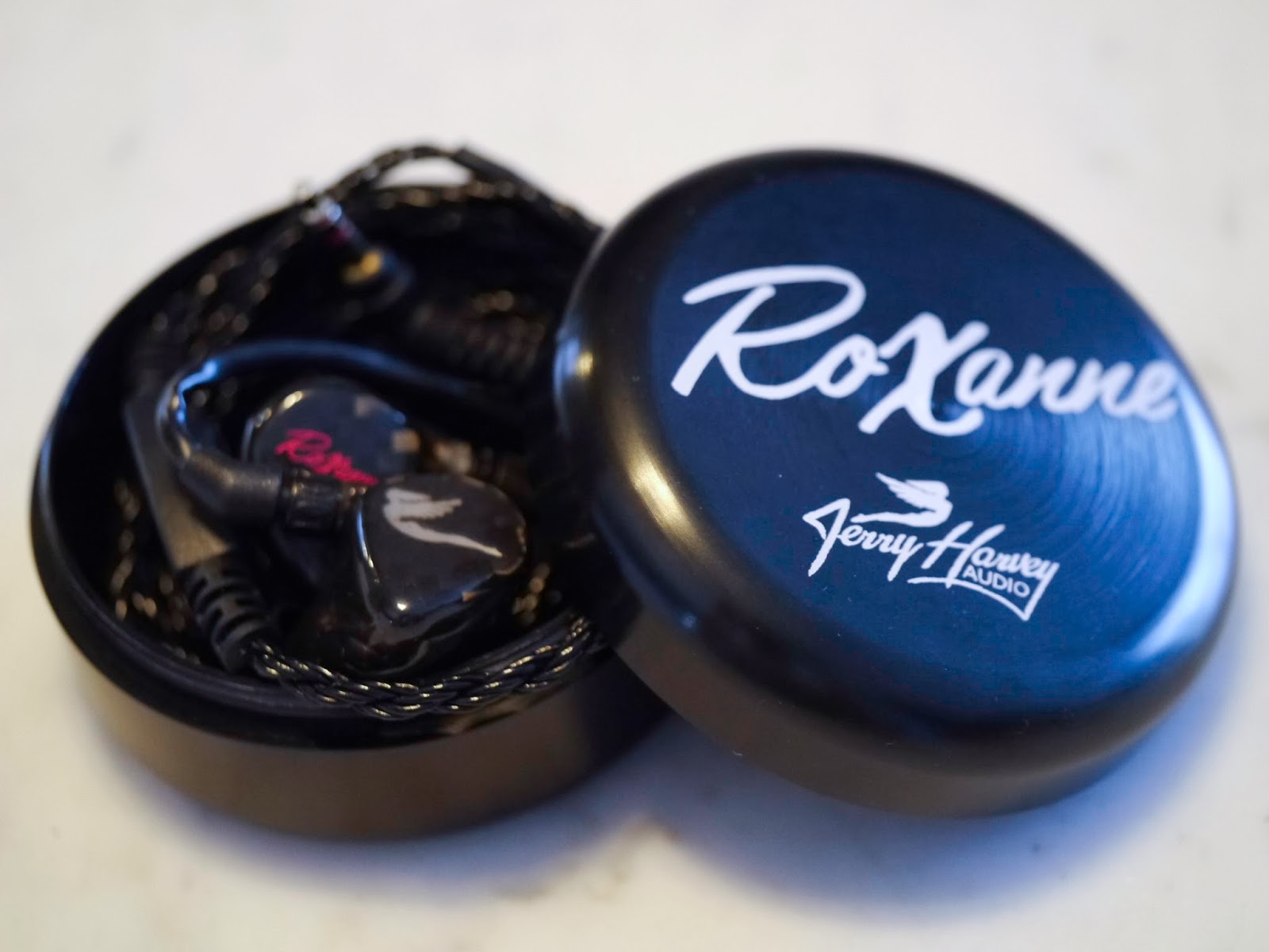 Jerry Harvey Audio Sirens Series Roxanne Universal IEM | Headphone