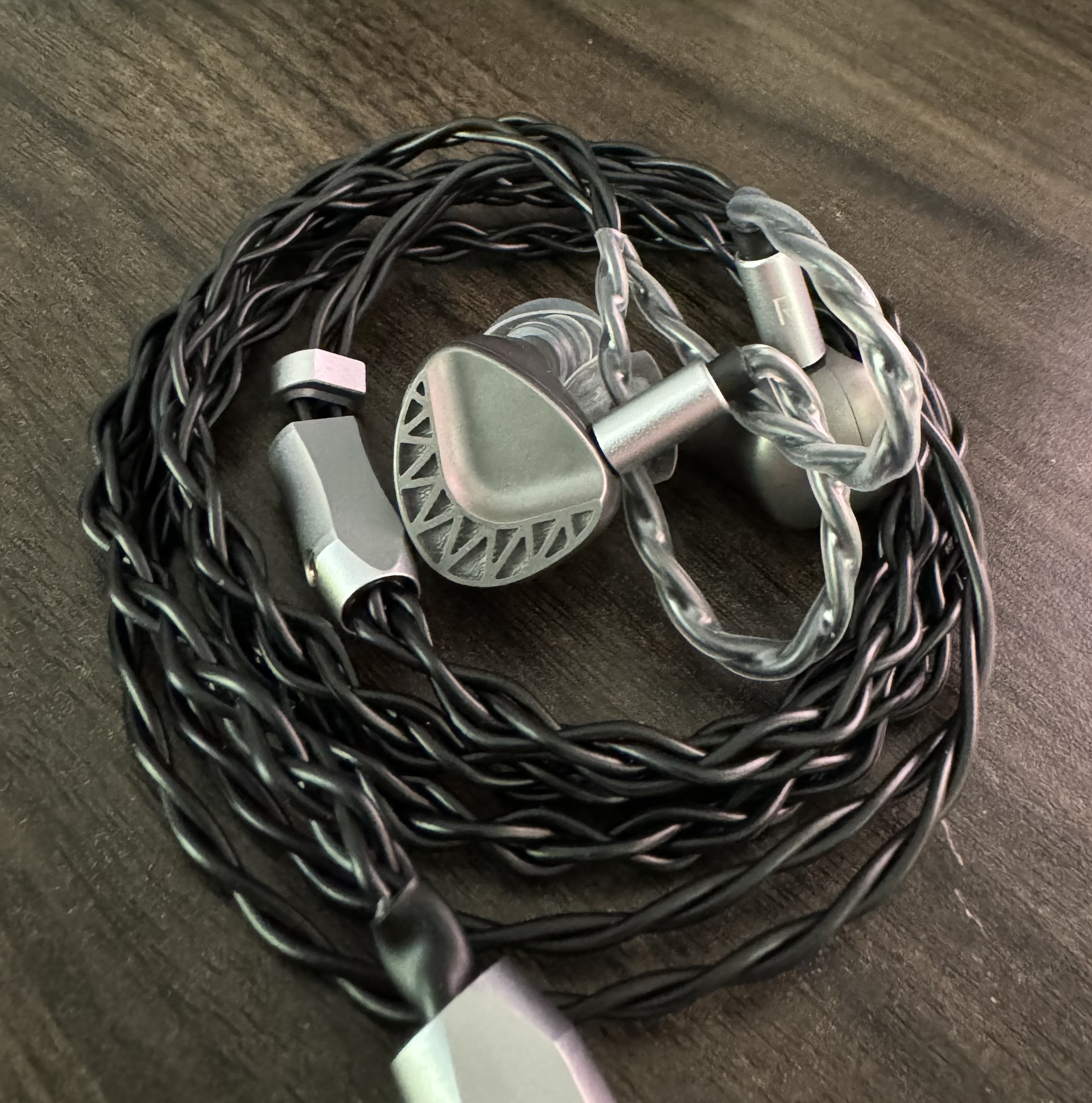 Unique Melody Maven II Crescent - Reviews | Headphone Reviews and