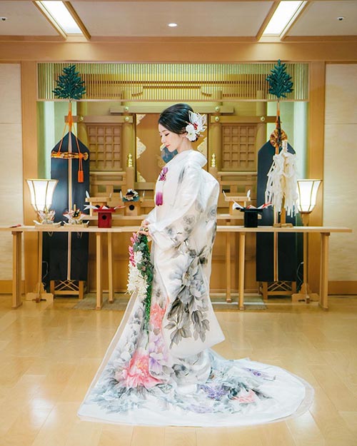 和風も洋風もあきらめない！「オーガンジー白無垢」の魅力をご紹介