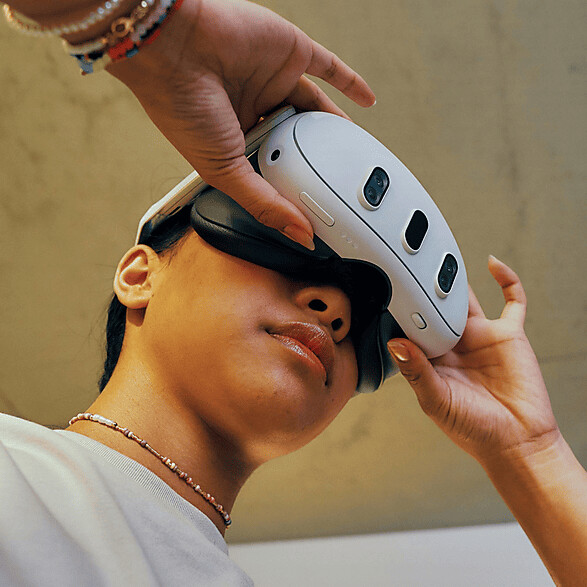 Buy Meta Quest 3 512GB from £429.19 (Today) – Best Deals on idealo