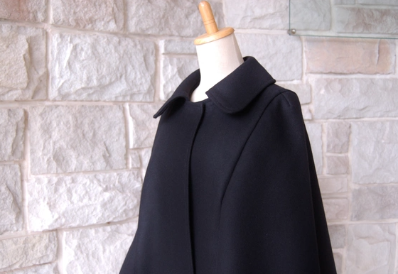 エレガントケープコート】ザ・ブラック 王道の 黒 ウール・カシミヤ