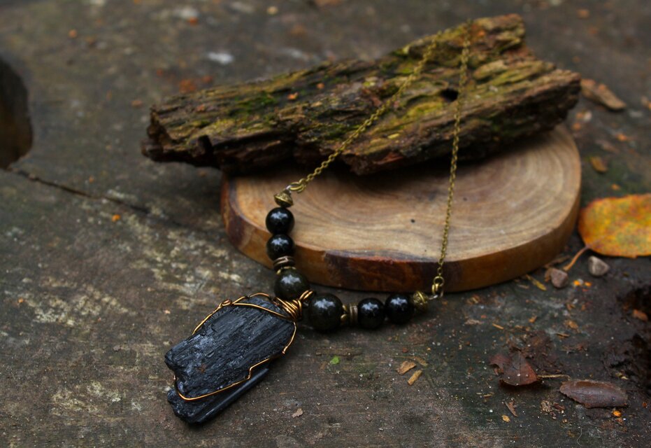 ブラックトルマリン ネックレス 細胞活性、生命力、防御作用、電磁波