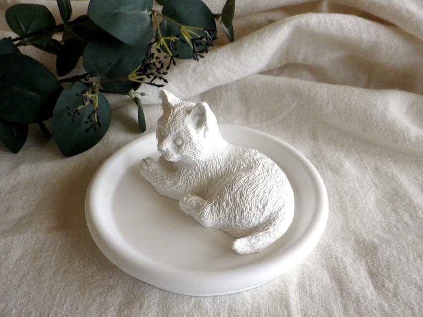 ネコのアロマストーン □ 猫のいる暮らしを再現 3ポーズから選んで