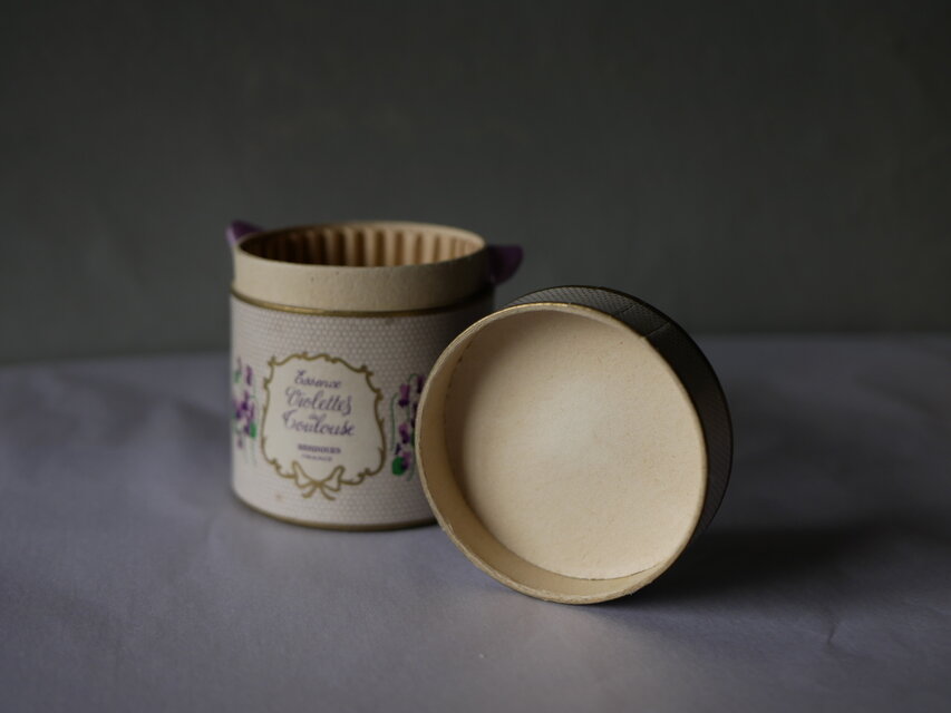 TOULOUSE スミレの香水 フランスアンティーク ベルドゥ社 アンティーク