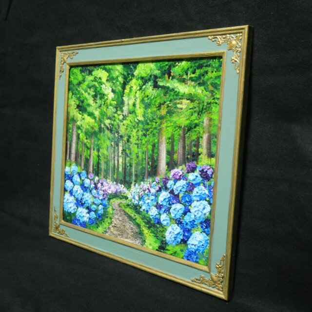 油絵【梅雨の紫陽花の道】 | iichi 日々の暮らしを心地よくする