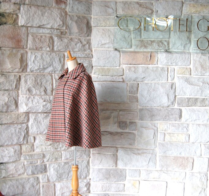 エレガントケープコート】 ロンドンの名探偵 ブラウン系千鳥格子 背