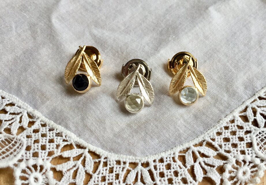 シルバー925ブルートパーズのリーフピンブローチ | iichi 日々の暮らし