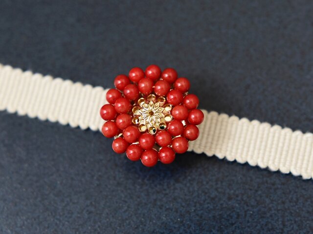 帯留め】アンティークレトロなお花・赤珊瑚 還暦祝いや母の日にも人気