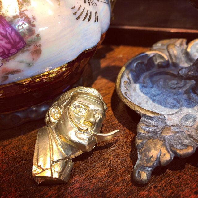 SOLID DESIGN SDr-231 【立体ピンズ】 偉人シリーズ サルバドール