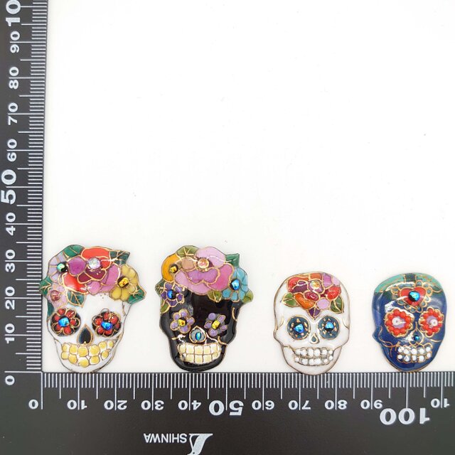 スカル（髑髏）の七宝焼ピンブローチ（ピンバッジ）A,B【受注制作