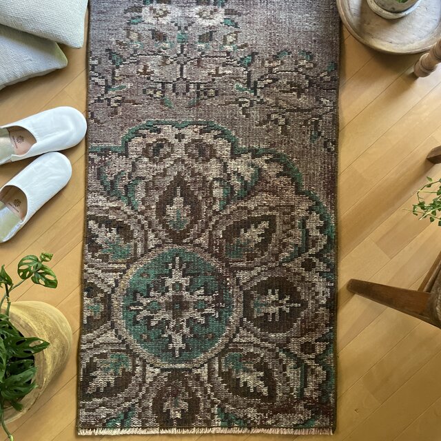 トルコヴィンテージラグ ブラウン×グリーン グレー×レッド ランナー