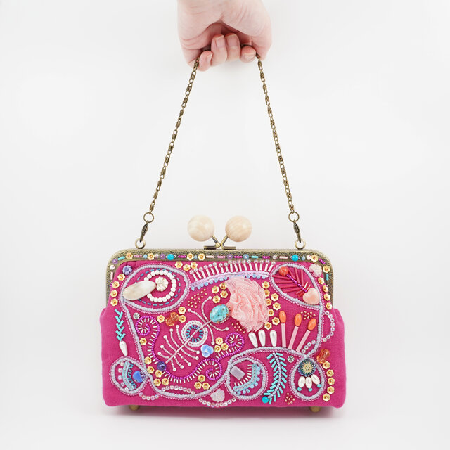 とっておきのがま口バッグ ガーゼ ビーズ刺繍 ピンク ビビッド ミニ 2