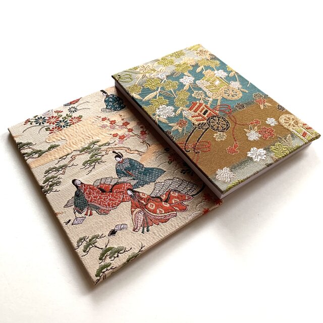 平安貴族御所車』 金襴織物御朱印帳 B6 大判サイズ 平安絵巻物 平安