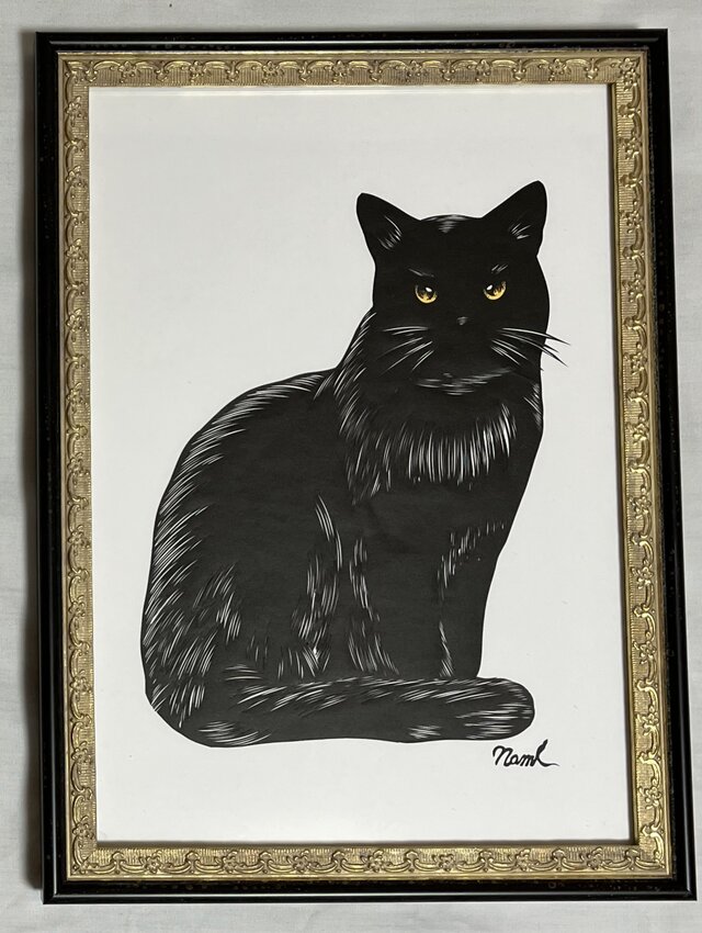 額装済み切り絵作品・黒猫3 | iichi 日々の暮らしを心地よくする