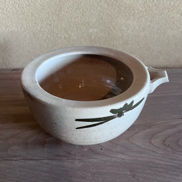 瀬戸焼 片口 | iichi 日々の暮らしを心地よくするハンドメイドや