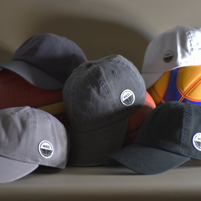 ウォッシュドコットンキャップ【ブラック】 刺繍ワッペン WEDNESDAY