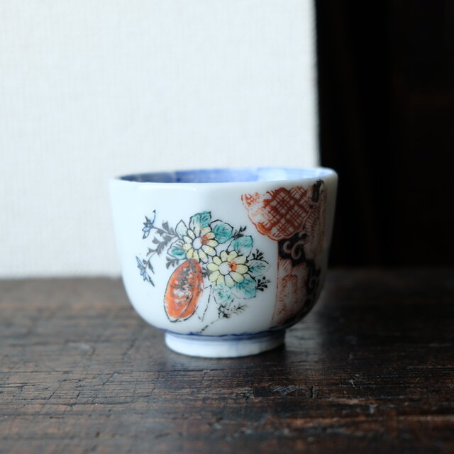 大正浪漫◇花唐草が素敵。瀬戸焼 花文色絵印判猪口 向付 骨董
