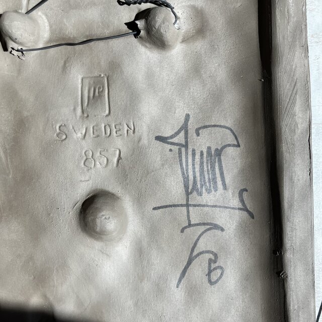 北欧＊白い花の陶板／壁飾り／ジィガントフタ／Jie Gantofta | iichi