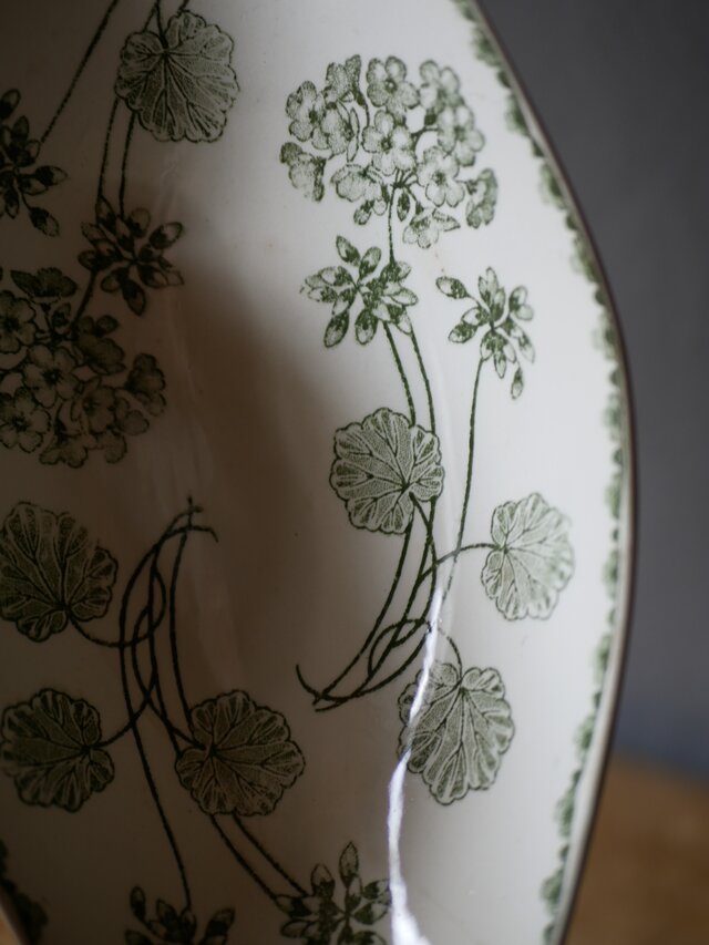 サルグミンヌ ゼラニウムシリーズ ラヴィエ フランスアンティーク