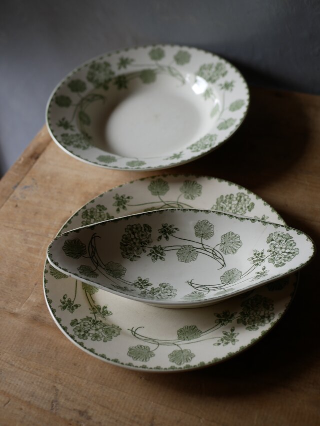 サルグミンヌ ゼラニウムシリーズ ラヴィエ フランスアンティーク