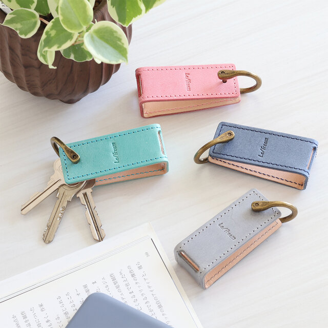 ちょこんと立つキーケース Dカン付き LF-025 シビラ×ヌメ革 レザーキー