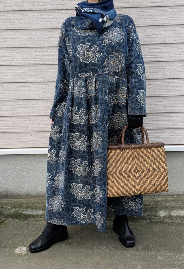 古布リメイク 型染のロングワンピース 古布 型染 刺し子 着物リメイク