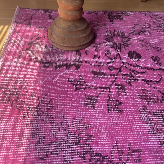 90×183 ピンクオーバーダイ ボタニカル トルコヴィンテージラグ