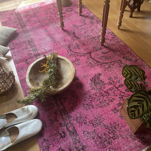 90×183 ピンクオーバーダイ ボタニカル トルコヴィンテージラグ