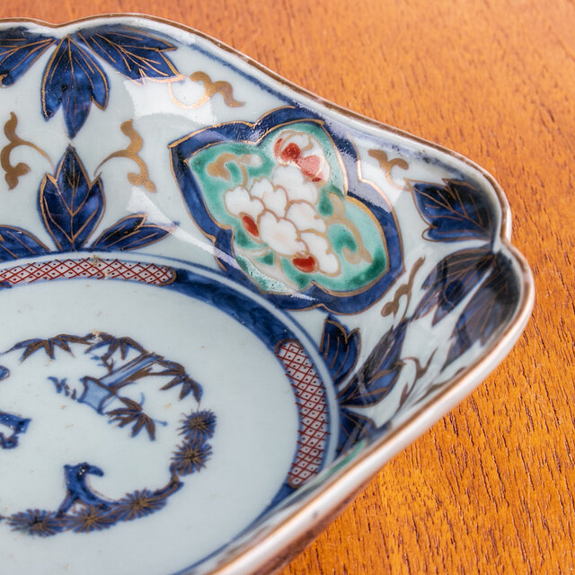 古伊万里 染錦 松竹梅文 隅切角皿 江戸後期 E1696 | iichi 日々の