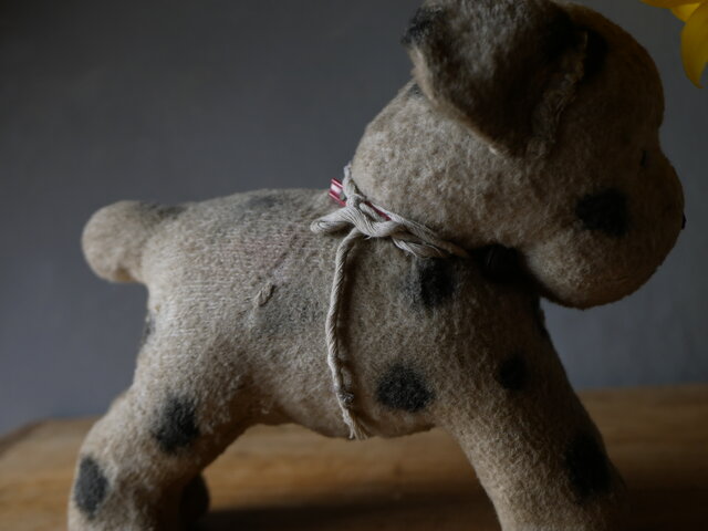 ドット柄のワンちゃん 犬 アンティークトイ ぬいぐるみ フランス