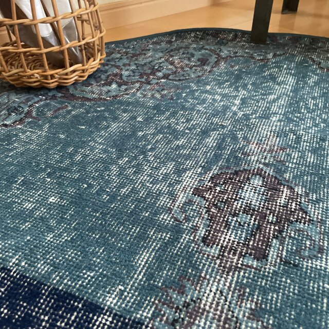 102×103 レア ラウンドラグ ブルーオーバーダイ トルコヴィンテージ