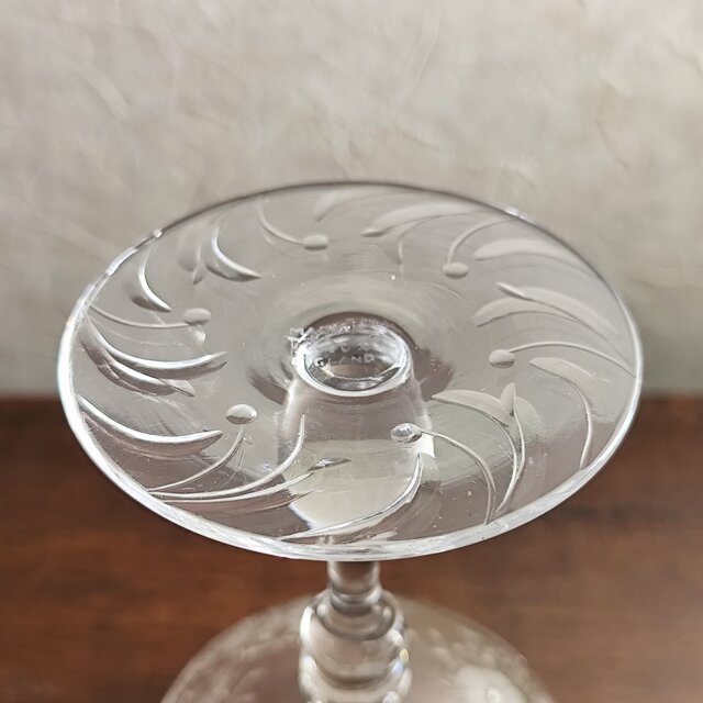 アンティーク ヴィンテージ TUDOR CRYSTAL 上品なシャンパングラス 高