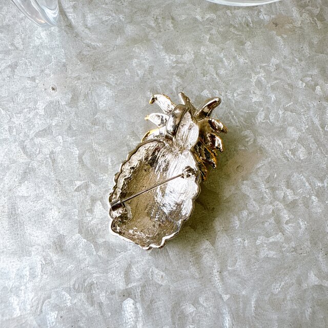 SC134-ヴィンテージブローチ U.S.A. 1980〜90s Pineapple Gold