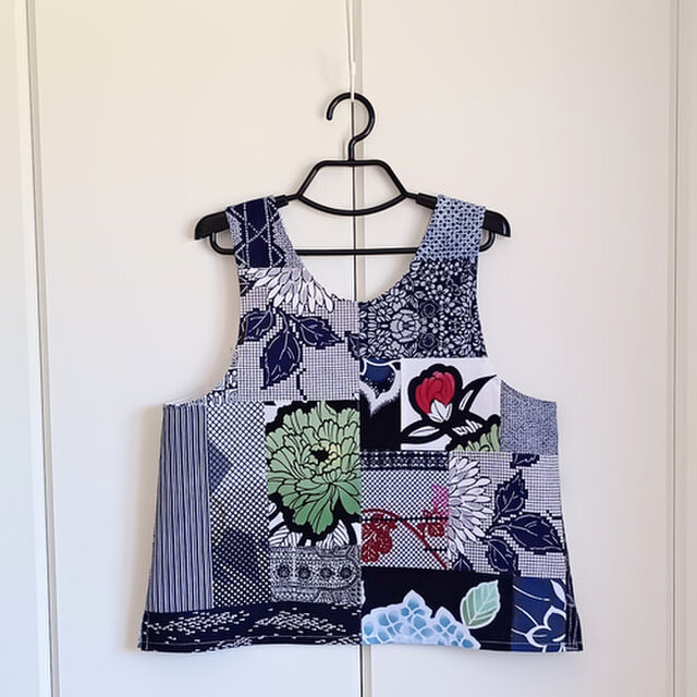 浴衣リメイク パッチワークベスト 彩 | iichi 日々の暮らしを心地よく