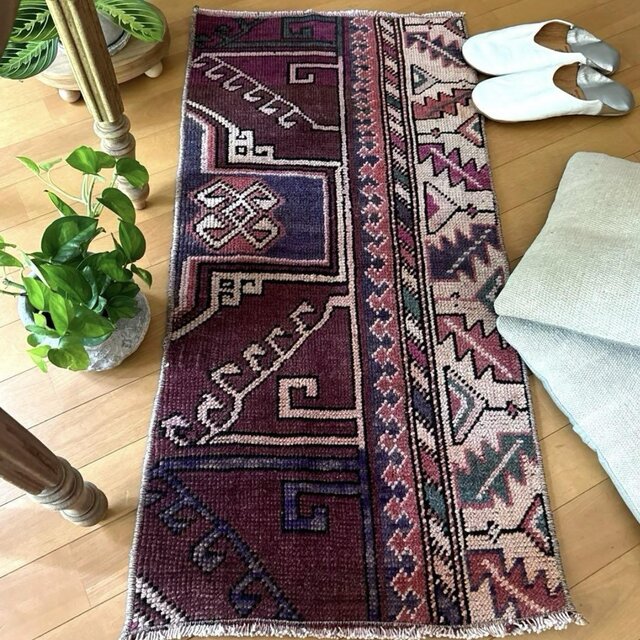 104×200 キナリ×ボルドー薔薇の街トルコヴィンテージラグ