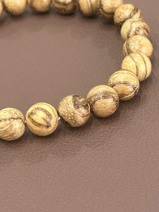 沈香 念珠ブレスレット 香木 お守り ほんのり香ります | iichi 日々の