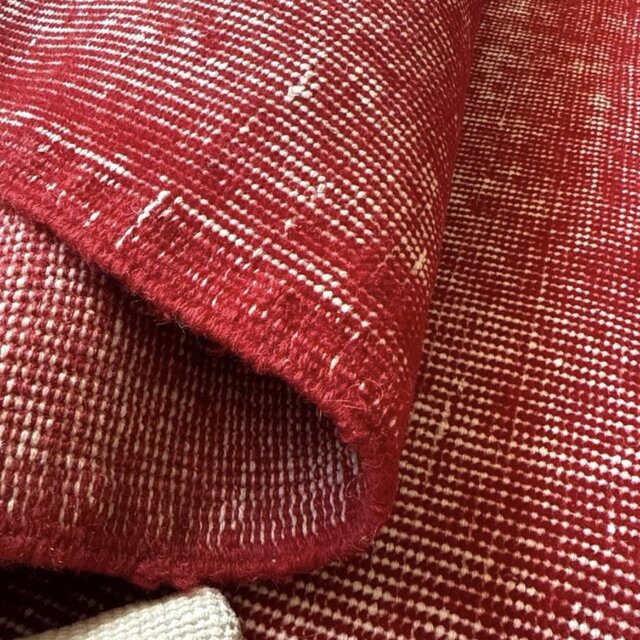 121×205 レッドオーバーダイ ワンカラーラグ トルコヴィンテージラグ